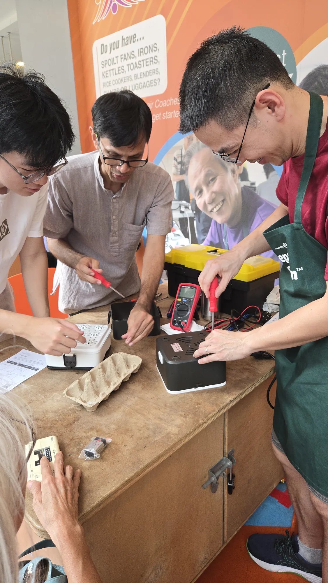 Got Something Broken? Fix Your Barang at Repair Kopitiam